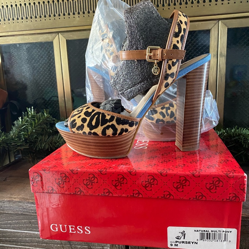 Women heels Guess